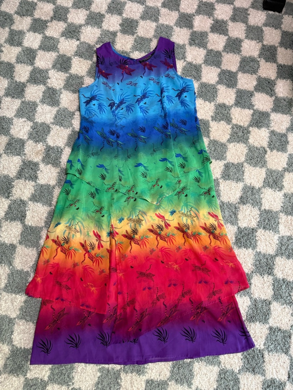 THE PYRAMID COLLECTION Dragonfly Rainbow Ombre Sleeveless Handkerchief Dress M